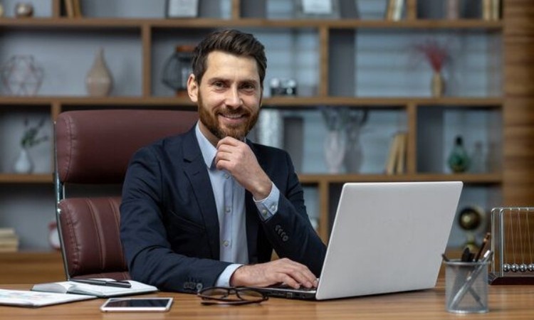 UI/UX Designer